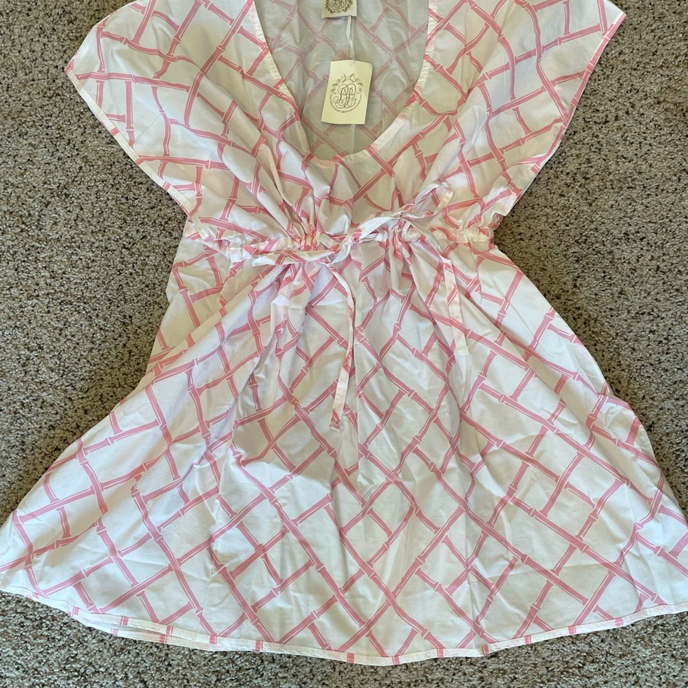 The Beaufort Bonnet Co Women's Pink and White Geometric swim cover-up
